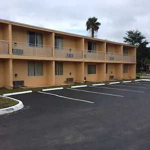 host-inn.thedaytonabeachhotels.com/